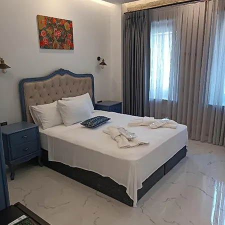 Minos Alacati 酒店 *