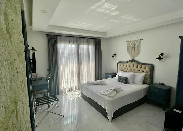 Отель Minos Alacati