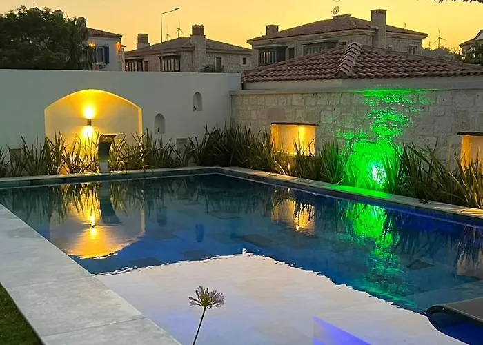 Отель Minos Alacati