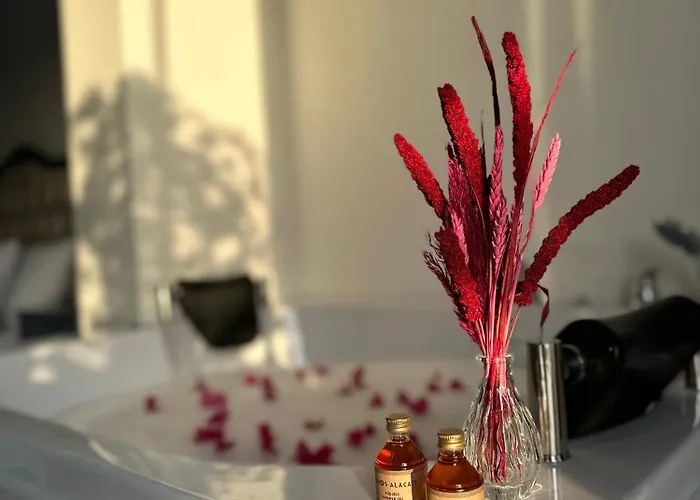 Minos Alacati Отель *